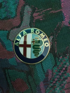 Mini Stemma Alfa Romeo Da Collezione. - Foto 1 di 2