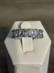 Italo Jewelry Ring Size 6 Eternity Sterling Silver And Created Sapphire - Picture 1 of 4