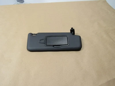 Parasol pasajero delantero derecho Mercedes GT63 X290 2019 18-21 parasol: O Foto 1 de 4