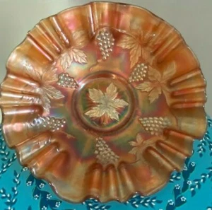 Fenton 1930er GROSSE 9,5X3,5 irisierende Pfirsich gekräuselte Trauben GROSSE Schüssel ANGEBOT sauber! - Bild 1 von 8