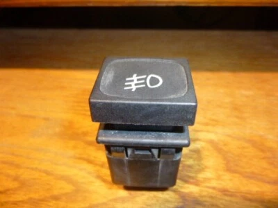 Interruptor de control de luz antiniebla de fábrica 90-98 Saab 9000 parte # 9523762 Foto 1 de 2