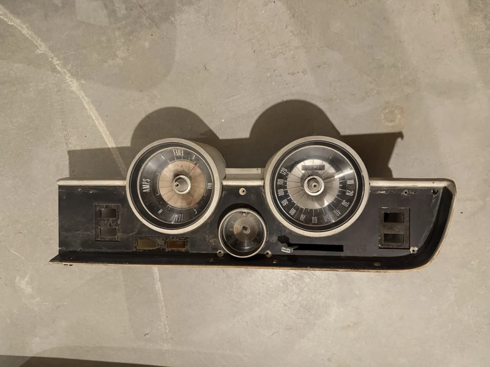 Grupo calibre Mercury Cougar 67-68 Foto 1 de 1