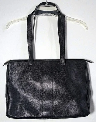 Bolso de hombro Fendi vintage de cuero granulado negro Foto 1 de 4