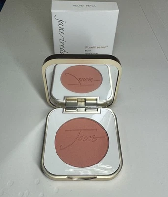 Pétalo de terciopelo rubor prensado puro Jane Iredale Foto 1 de 3