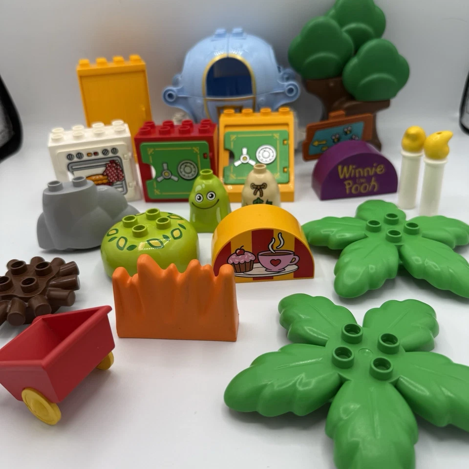 Duplo Lego Lote de Piezas Únicas Cinderella’s Carriage Árboles Cajas Fuertes Fire Rock Pooh Foto 1 de 4
