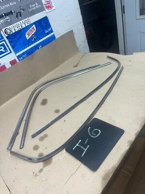 1981-1993 Dodge W250 D100 W150 REGULAR SINGLE CAB ROOF DRIP RAIL TRIM SET ROYAL - Image 1 of 4