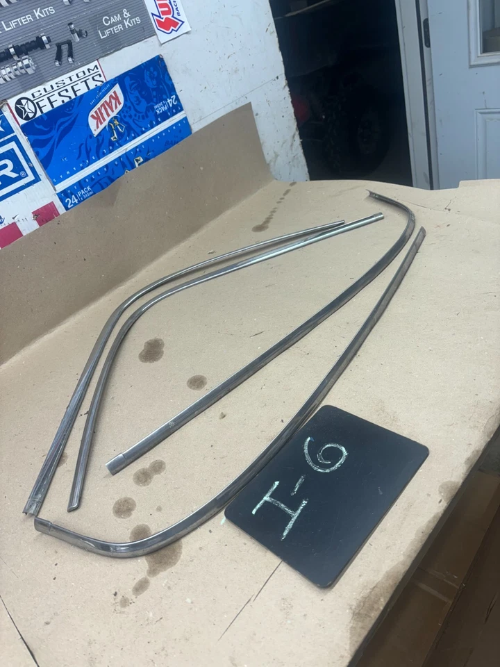 1981-1993 Dodge W250 D100 W150 REGULAR SINGLE CAB ROOF DRIP RAIL TRIM SET ROYAL - Image 1 of 4