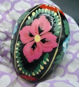 Vintage Wooden Hand Painted Easter egg 2 3/8" Tall 1 3/8 " Wide Black Blues Pink - Picture 1 of 6