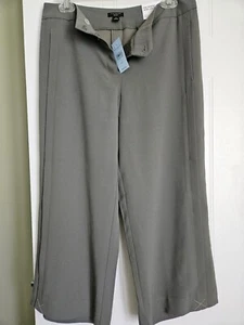 NEU Ann Taylor Factory Damen grüne drapische breite Beinhose kurz 4 Petite - Bild 1 von 7