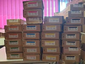 Original Epson T6361 T6362 T6363 T6364 T6365 T6366 T6367 T6368 T6369 T636A T636B - Photo 1/39