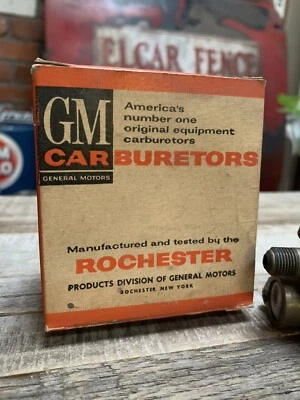 Новый из старых запасов корпус дроссельной заслонки карбюратора GM 59-64 Oldsmobile 442 V8 400-425 Rochester 4 барр. - Изображение 1 из 4