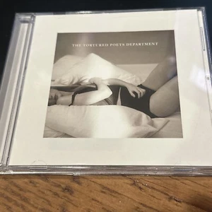 Taylor Swift The Tortured Poets Abteilung signierte CD in der Hand KOSTENLOSER VERSAND - Bild 1 von 4