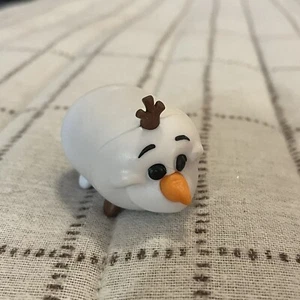 Figura Vinilo Mediana Disney Tsum Tsum Olaf Quiero Construir Un Muñeco de Nieve Frozen - Imagen 1 de 6