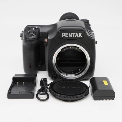 Pentax 645D 40MP Digital SLR Camera Body(Shutter Count:4463)[Near Mint ] - Image 1 of 4