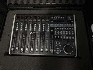 Behringer X-Touch Universal Control Surface w/Case - Picture 1 of 3
