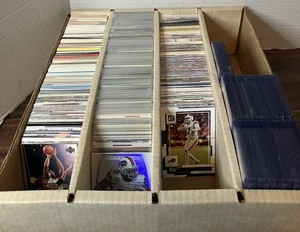 HUGE 2000+ HOF SPORTS CARDS LOT - RC AUTOS #’d - NBA NFL MLB - Picture 1 of 16