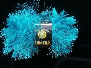 Fun Fur Lion brand filato 100% poliestere, 60 iarde 9 colori in magazzino #148 Turquise - Foto 1 di 1