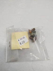 Cushman 800019 X2-92 Fork Cover To Dash Screw Pack of 3 - Picture 1 of 4