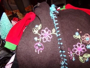 *GIRLS SWEATER SIZE 6X - Picture 1 of 3