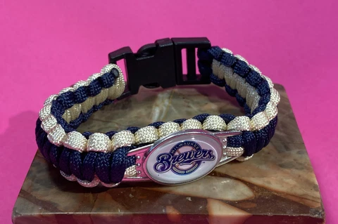 Milwaukee Brewers Paracord Survival Bracelet FREE SHIPPING Cover