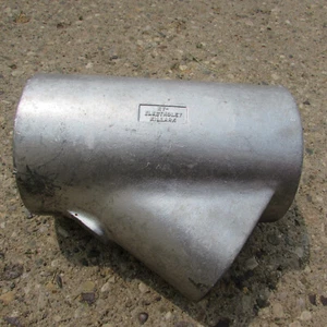 Killark EY-9 Aluminum 3 1/2" Sealing Fitting - Imagen 1 de 5