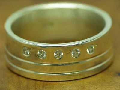 925 Sterling Silber Ring mit Zirkonia Besatz / Echtsilber / RG 57 / 8,1g - Bild 1 von 3