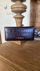 Brahmin Brown Melbourne Wallet - Picture 1 of 15