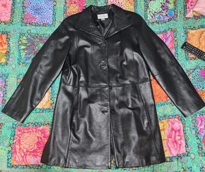 Damen schwarze Lammfelljacke mit Taschen Größe M Top Zustand - Bild 1 von 11