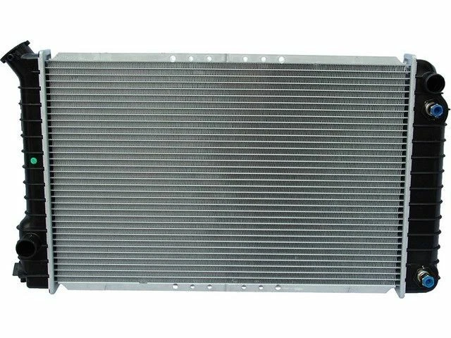 For 1982-1993 Chevrolet S10 Radiator 55889JZ 1987 1983 1984 1985 1986 1988 1989 Foto 1 de 2