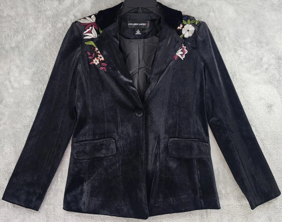 Colleen Lopez Jacket Womens Extra Small Black Velvet Floral Embroidered Blazer - Image 1 of 4