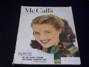 1949 OCTOBER MCCALL'S MAGAZINE - NICE FASHION FRONT COVER - E 20266 - Picture 1 of 2