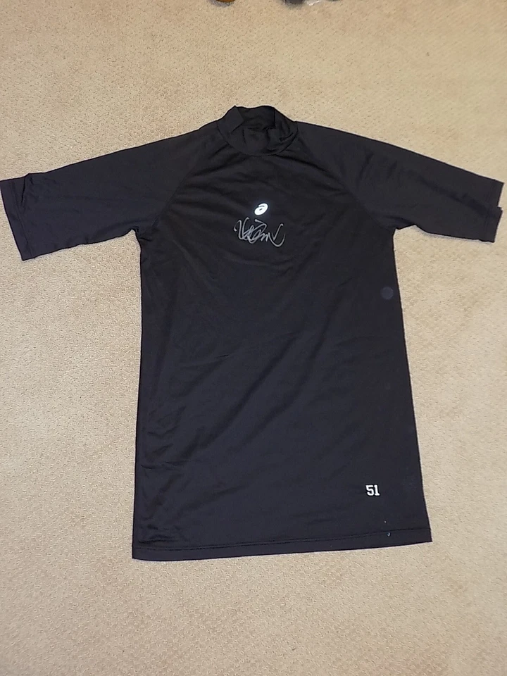 Ichiro Suzuki Game Worn Signed Asics Undershirt Mariners Yankees JSA - Image 1 of 1