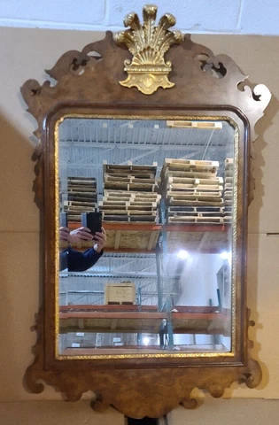 Friedman Brothers Williamsburg Prince of Wales Mirror Looking Glass CWLG5 Walnut Cover