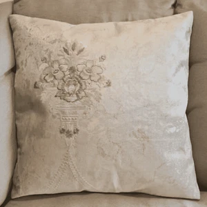 Cushion Covers Luxury Nude Pink Embroidered Floral Shades Metallic 18x18" 45cm - Picture 1 of 12