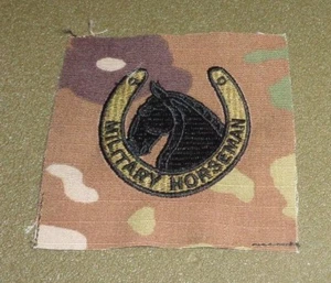 US-ARMEEMINISTERIUM, MILITÄRREITERABZEICHEN. NEU, SKORPIONTUCH AUFNÄHEN - Bild 1 von 3