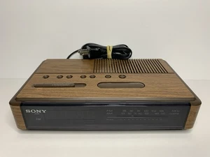 Vintage Sony Alarm Clock Radio Dream Machine  ICF-C400 Black Tested Works Retro - Picture 1 of 7