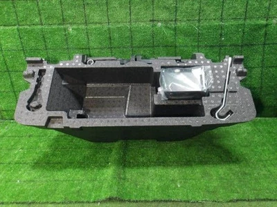 Kit de herramientas DAIHATSU 2016 DBA-LA260S [usado] [PA117305044] Foto 1 de 4