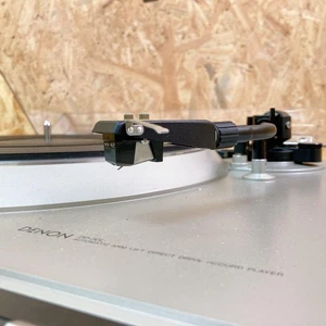 DENON DP-30L record player - Picture 1 of 9
