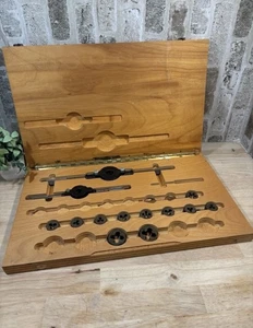 ⭐️Juego de grifos y troqueles Gard Specialist vintage⭐️Con estuche de madera⭐️Piezas faltantes⭐️ - Imagen 1 de 16