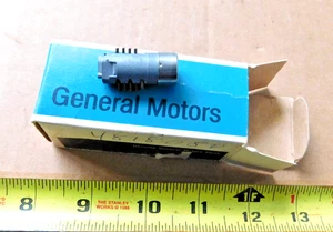 GUANTERA Y CILINDRO DE BLOQUEO DE CONSOLA NUEVO AÑOS 50 60 BUICK CHEVY OLDSMOBILE PONTIAC - Imagen 1 de 2