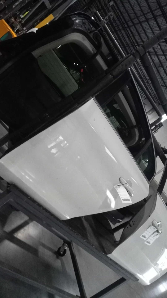 Volvo S60 2015 puerta trasera izquierda blanca OEM 519594 usado 98 k millas Foto 1 de 2