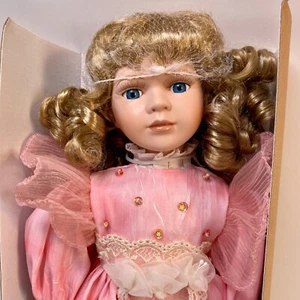 Die Leonardo Sammlung handbemalte feine Porzellanpuppe Monica guter Zustand - Bild 1 von 14