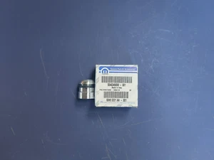 New Genuine Mopar Jeep Grand Cherokee WK CRD 3.0L EGR Bushing 68490221AA 14-22 - Picture 1 of 4