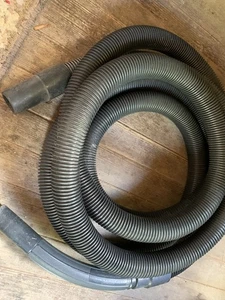 Extension HOSE 15 FT. w/ cuff & handle grip. Fits most standard vacuum cleaners - Picture 1 of 3