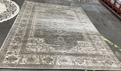 MOUSE 8'-0" x 10'-0" Damaged Binding Rug, Reduced Price 1172681983 VTG116-3110-8 - Image 1 of 4