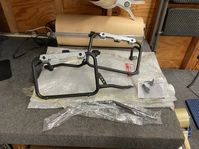 Givi Side Case Outback Hardware 18-19 Honda CRF1000L / 2 Africa Twin PL1161CAM - Image 1 of 4