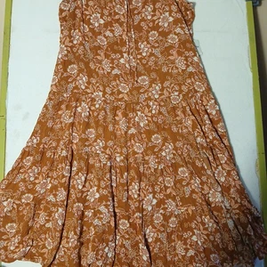 Falda Arizona Gitana en Niveles, BOHO Talla 2XL NUEVA CON ETIQUETAS 100% Rayón Dividida En Lateral - Imagen 1 de 7