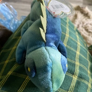 ⭐️ IGGY ⭐️ w/Spine 1997 TY Beanie Baby - MWMT'S - Picture 1 of 7