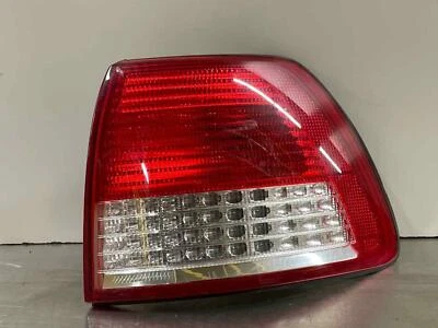 Cadillac Catera 2000 OEM mano derecha pasajeros lado luz trasera 2001 Foto 1 de 4