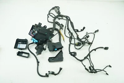 2006-2008 Lexus RX400H 3.3L Engine Fuse Box Cut Wiring Harness OEM - Image 1 of 4